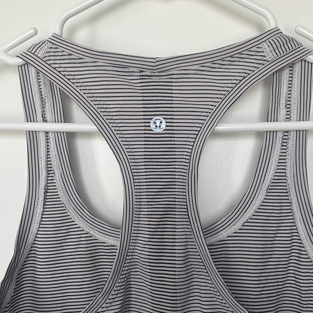Lululemon Swiftly Tech Striped Racerback Tank Top size 8